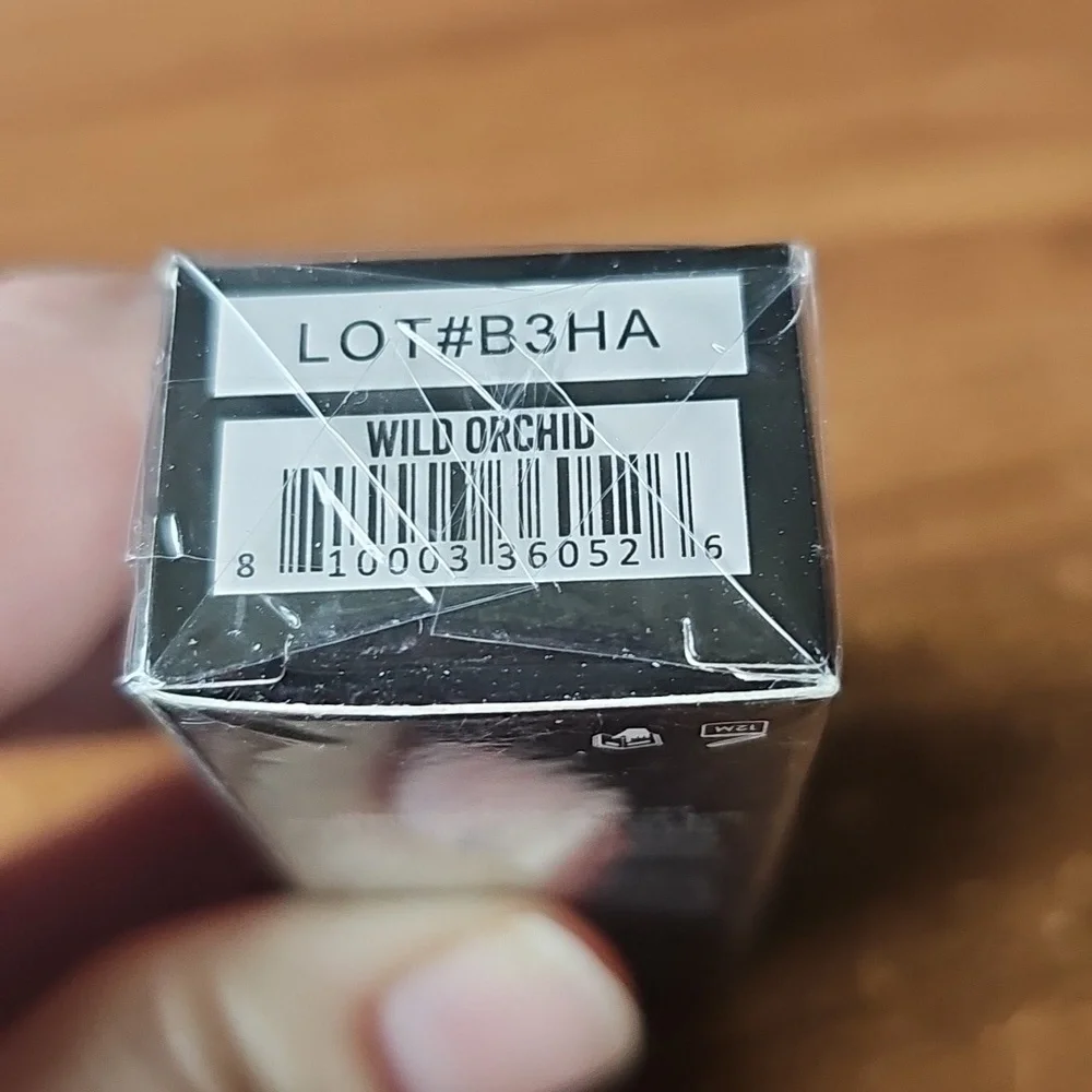 NIB Danessa Myricks Beauty Colorfix Metallics Waterproof Pigment Wild Orchid